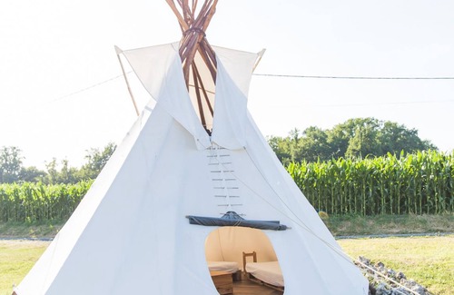 Cornille Location De VR | Les Tipis de Bayot