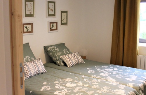 Dompierre-les-Ormes Cottage | " LES TREFLES" gîte/appartement de 42m².