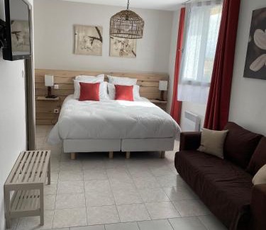 Saint Ouen d'Aunis Maison | Les trois cèdres
