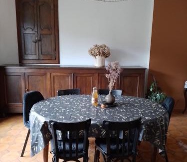 Mons Maison | Les Violettes