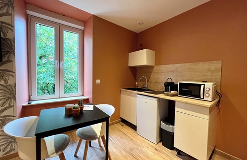 Limoges Appartement | Lescinqsuites/ Le Marrakech - Dabnb