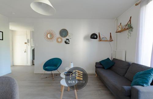 Secteur 3 Appartement | Lesdiguieres 3 Bedrooms Parking