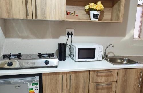 Middelburg Appartement | Lesedi Guesthouse Middleburg