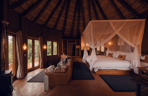 Makhado Cabine | Leshiba Mountain Retreats