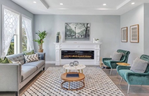 Hicksville Maison | Less House More Home