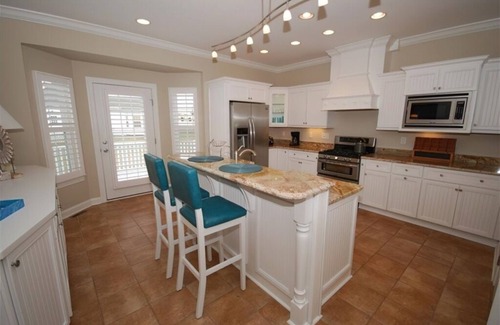 Keys Of Marsh Harbor Maison | 20376 Mallory Sqr Cir