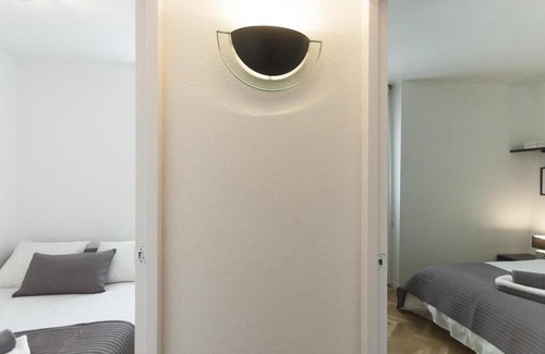 Sant Marti de Provencals Appartement | Lets holidays apartment in Sant Martí