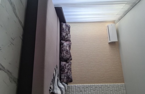 Pozniaky Maison | Level 23 - Sky View Apartment