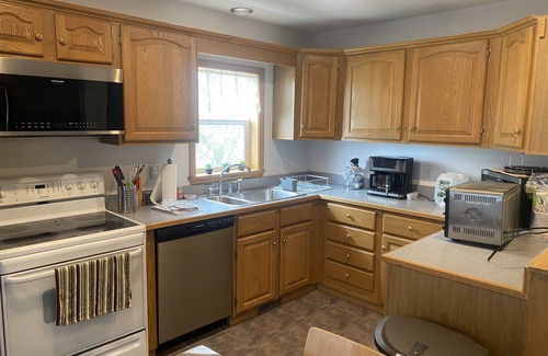 Lodi Maison | Level lakefront in Lodi
