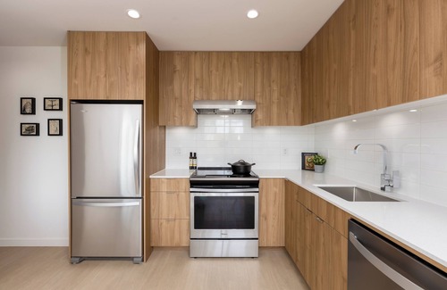 Coquitlam Hôtel | Level Port Moody- Three Bedroom Suite