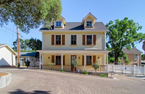Paso Robles Appartement | Brand New avec les étapes à Downtown Paso Robles
