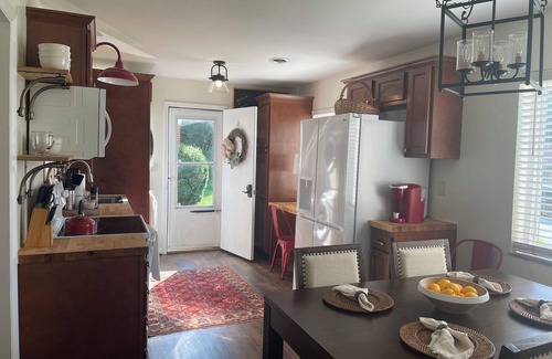 Lewisburg Maison | Lewisburg’s Southern Bell, a charming bungalow with a Southern feel!