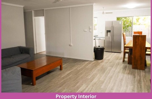 Cranbrook Maison | *LGE house avail**5BR *7beds**Entire* Space*Yard*