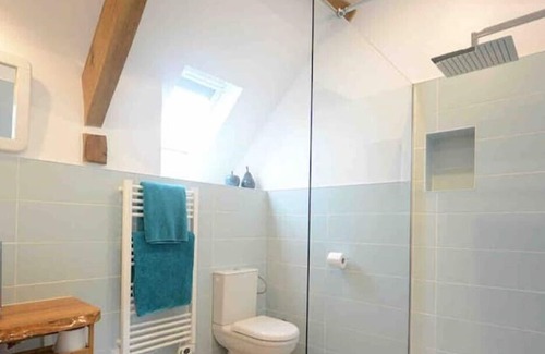 Saint-Aubin-Fosse-Louvain Maison | L’HIRONDELLE - Luxury Barn renovation on the Normandy/Loire border for couples