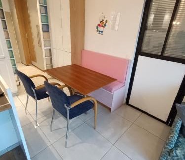 Outremeuse Appartement | Liège centre 13 Quai Godefroid Kurth POUR 2 PERS à 25 min gare Guillemins