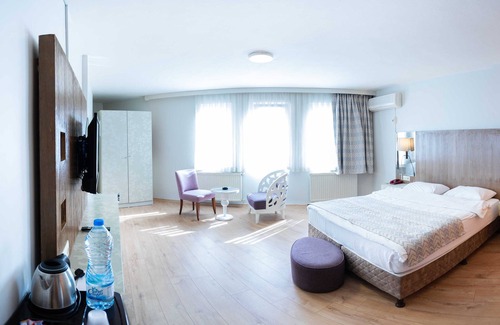 Sekerpinar Lit Et Petit-Déjeuner | Libiza Hotel