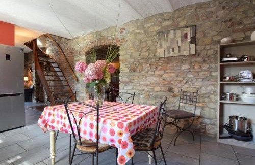 Libramont-Chevigny Maison | Libramont Stone Garden Haven