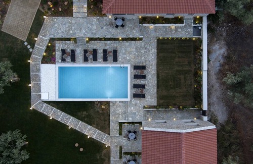 Sourpi Appartement | Lichnos Luxury Suites Stoa