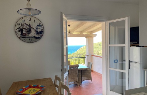 Rio nell'Elba Appartement | Appartement de trois pièces Casa Lida dans une magnifique position tranquille et panoramique