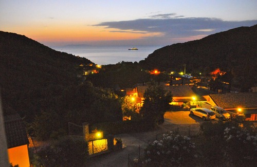 Rio nell'Elba Appartement | Appartement de trois pièces Casa Lida dans une magnifique position tranquille et panoramique