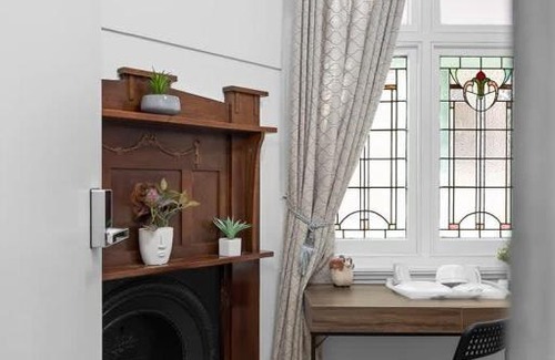 Lidcombe Maison | Lidcombe Boutique Guest House near Berala Station
