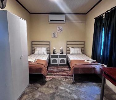 Peraia Maison | Lidden tree cottage