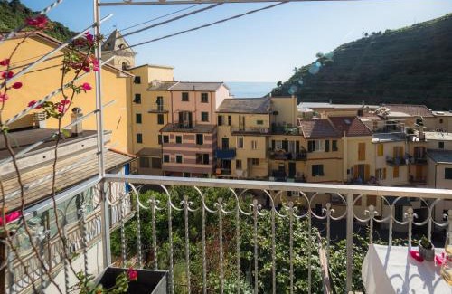 Manarola Appartement | Liersena Sea View Mini Villa with AC