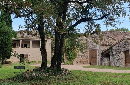 Sainte-Alauzie Maison | Lieu Magique et Unique du 17ème Siècle Dans le Lot