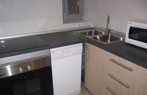 Ensanche Centro Appartement | Life Apartments Alameda Colon
