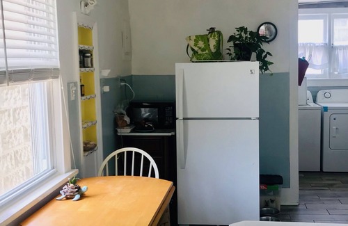 Ventnor City Maison | Life is good at the beach! 4br 2.5ba Pet-friendly home w/ Parking.