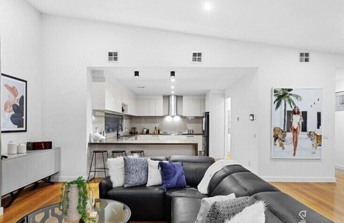 Caroline Springs Maison | Lifestyle by the Lake