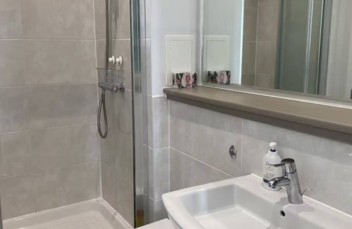 Haggerston Appartement | Light 2-bedroom apartment in fabulous East London with private balcony
