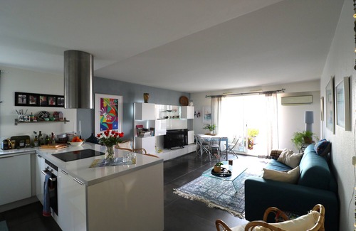 Saint Pierre de Feric Appartement | Bel apartement lumineux avec vue mer- piscine dans la récidence!