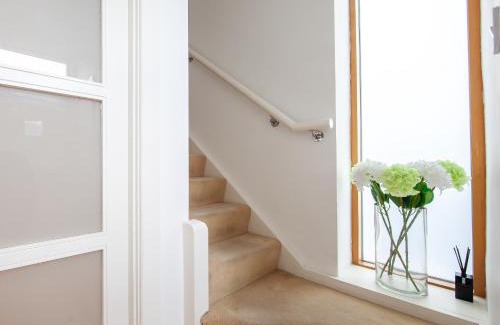 Baldoyle Appartement | Light Filled 2BD Home with Sea Views Baldoyle