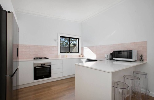 Croydon Appartement | Light-Filled Designer Apartment in Croydon