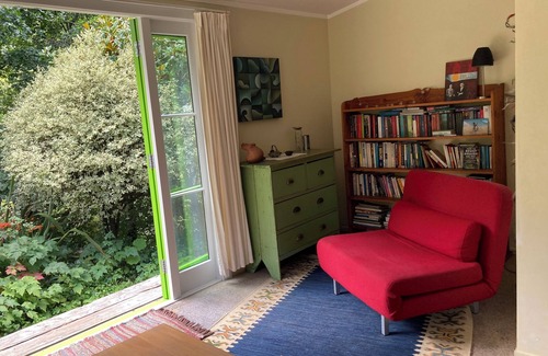 Hira Maison | Light-Filled Hira Home