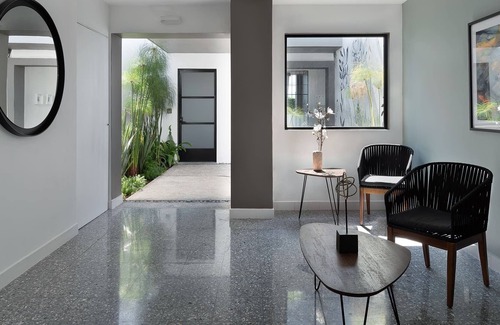 Ajijic Appartement | LIGHT FILLED MODERN APARTMENT WITH PRIVATE GARDEN