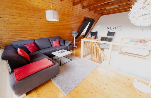 Hemfurth-Edersee Appartement | Maison d'architecte inondée de lumière dans un endroit calme FeWo "Red"