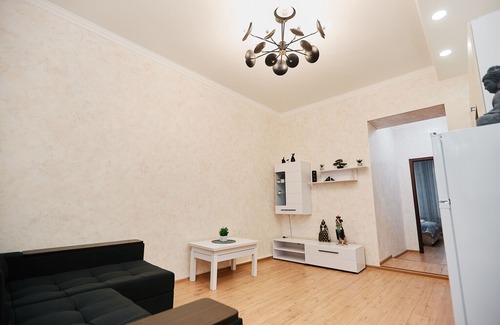 Odessa City Center Appartement | Light Gray Apartments