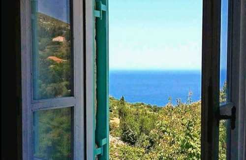 Agia Thekli Villa | Pierre & Lumière / Vue Mer / Boutique Maison