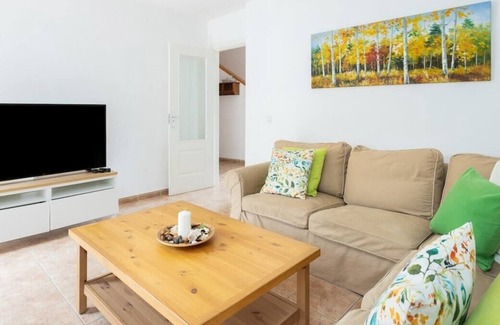 Punta del Hidalgo Maison | Sea Breezes. Family house with terrace sea views