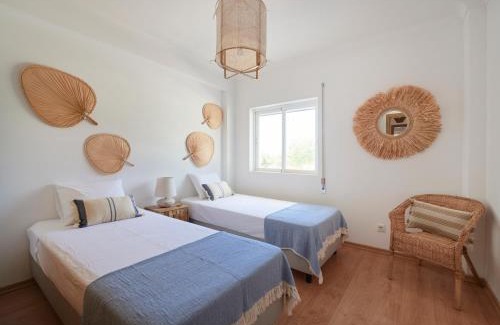 Local da Parvoice Appartement | Lightful Refuge on the River Front, By TimeCooler