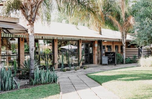 Groblersdal Maison | Lighthouse Guesthouse & Cafe