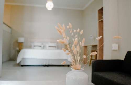 Groblersdal Maison | Lighthouse Guesthouse & Cafe