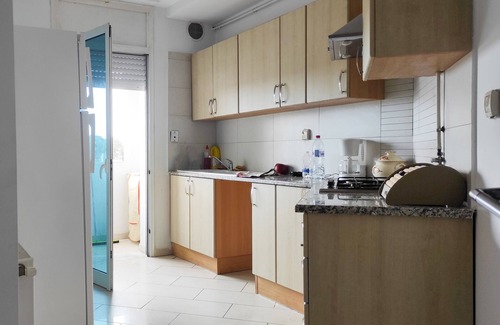 Les Berges Du Lac II Appartement | Lighthouse House with Lake View and Shopping