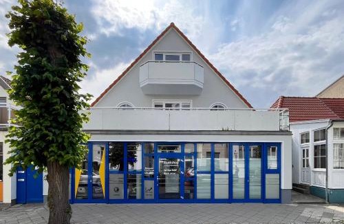 Warnemuende Appartement | LIGHTHOUSE HOMES - moderne Ferienwohnungen mit Terrasse am Kirchenplatz