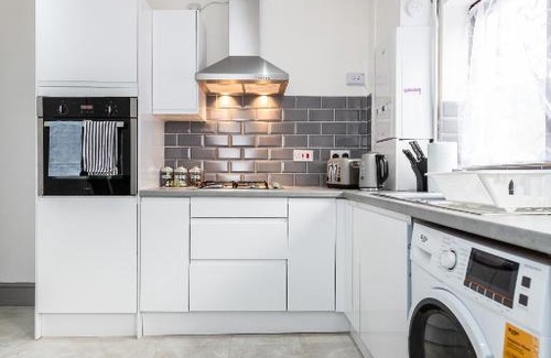 Becontree Maison | Lighthouse in Dagenham