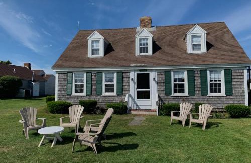 West Dennis Station Balnéaire | Lighthouse Inn Cape Cod
