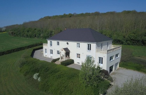 Tournehem-sur-la-Hem Appartement | Like a craving for air?