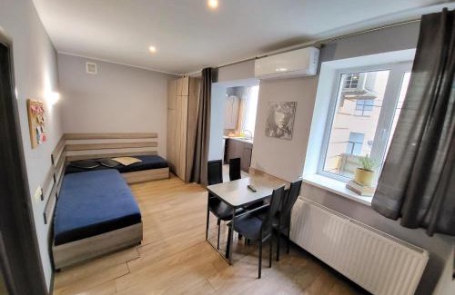 Kosuv Stary Appartement | Like Home on Zaliznychna 3
